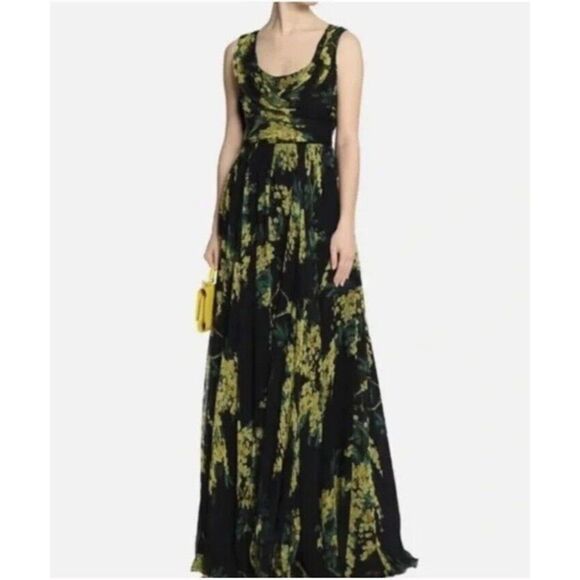NWOT Dolce&gabbana Floral Print Silk Gown Size 38 - Picture 1 of 9
